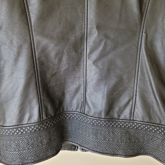 Denim & Company faux leather Embroidered front zip lined jacket - Picture 4 of 16